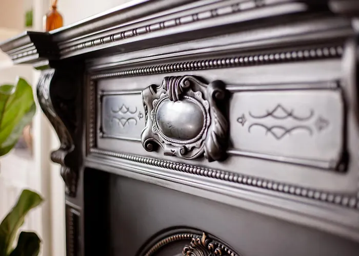 Stylish Victorian Apartment\'S Close To The Botanical Gardens, Free Parking!